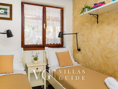 Villa Imortele aria with pool&whirpool island Cres Spavaća soba