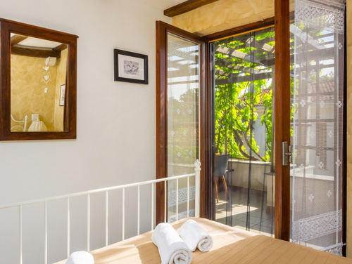 Villa Imortele aria with pool&whirpool island Cres