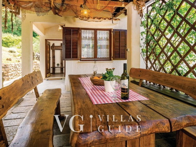 Villa Imortele aria with pool&whirpool island Cres Giardino e esterni della proprietà