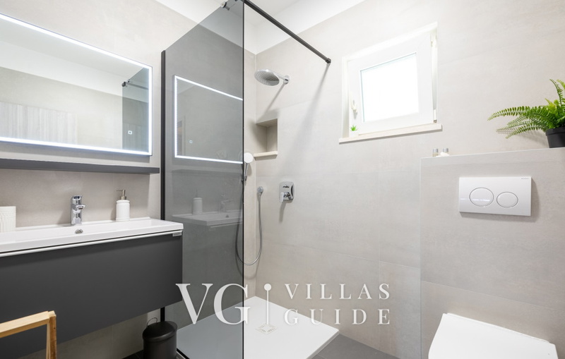 Holiday home Erika Bathroom