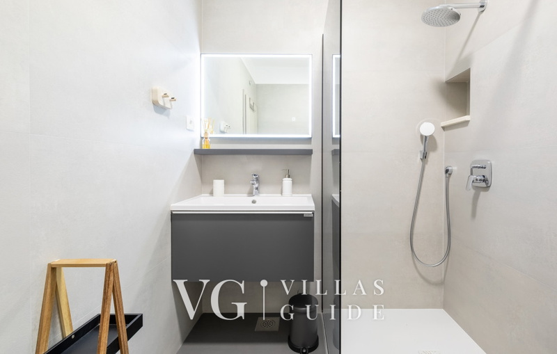 Holiday home Erika Bathroom