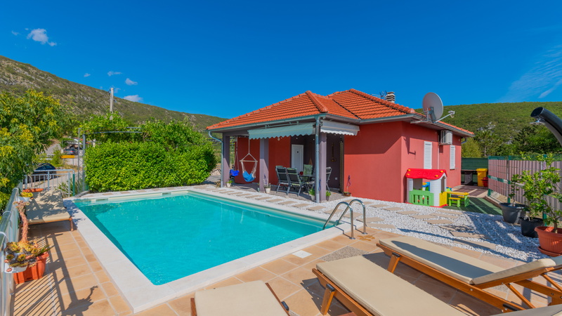 Holiday Home Helga - Makarska-Ričice