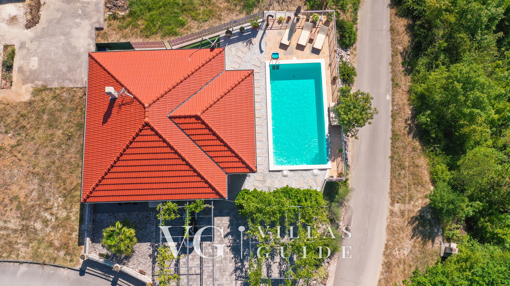 Holiday Home Helga - Makarska-Ričice Dvorište i vanjski dio objekta