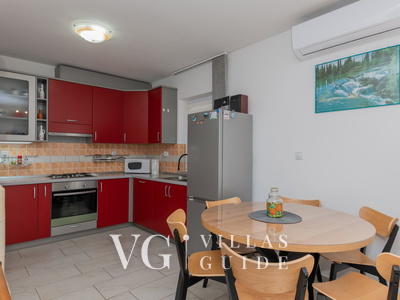 Holiday Home Helga - Makarska-Ričice