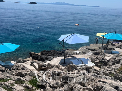 Villa Mon Amour Garden and property exterior