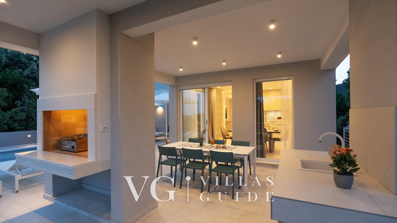 Villa Mon Amour Garden and property exterior