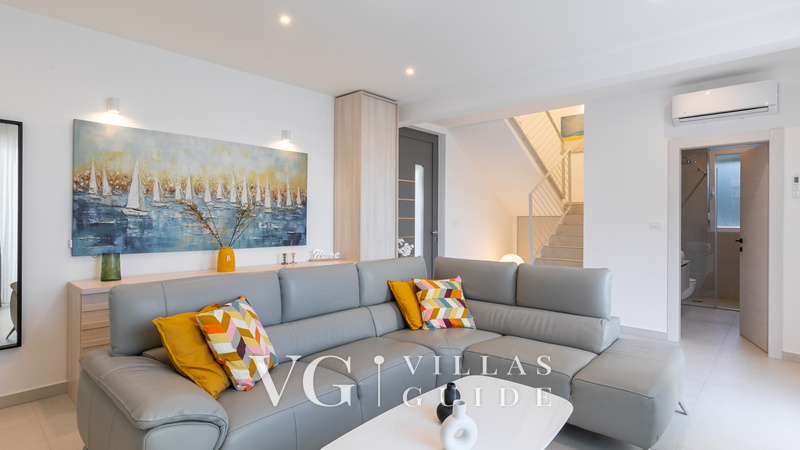 Villa Mon Amour Living room