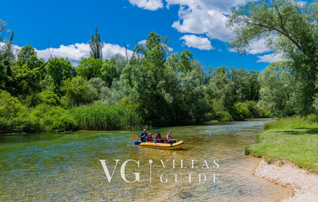 Villa Hedonica-Makarska micro_location