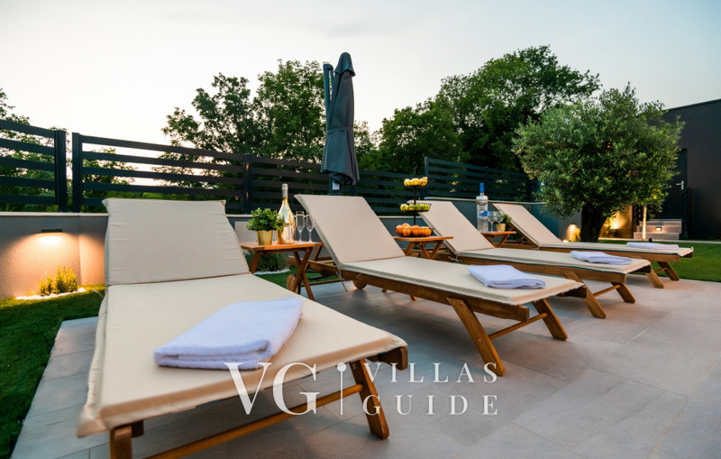 Villa Hedonica-Makarska