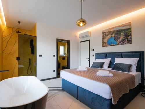 Villa Hedonica-Makarska