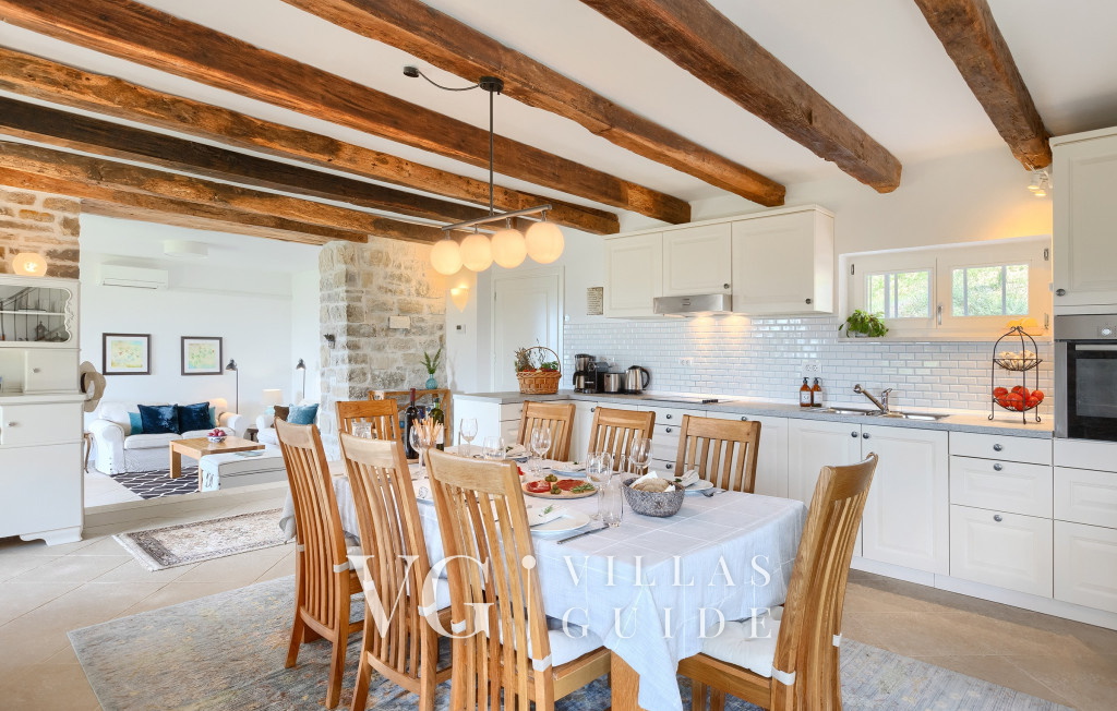 Villa Pigini Kitchen