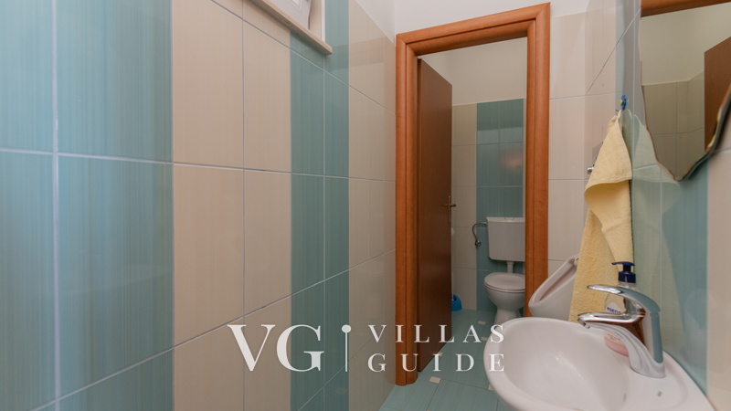 Villa Šestić - Makarska-Tučepi Gästetoilette