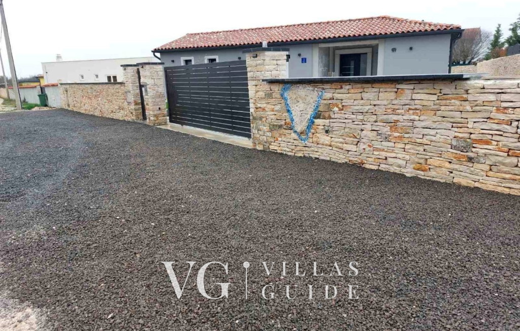 Villa Lana - Čabrunići Dvorište i vanjski dio objekta