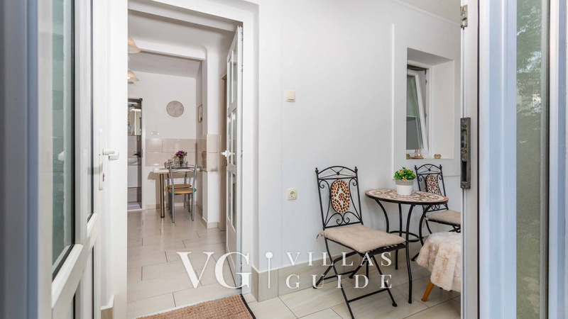 Sweet Apartment Ivana in Rijeka Garden and property exterior