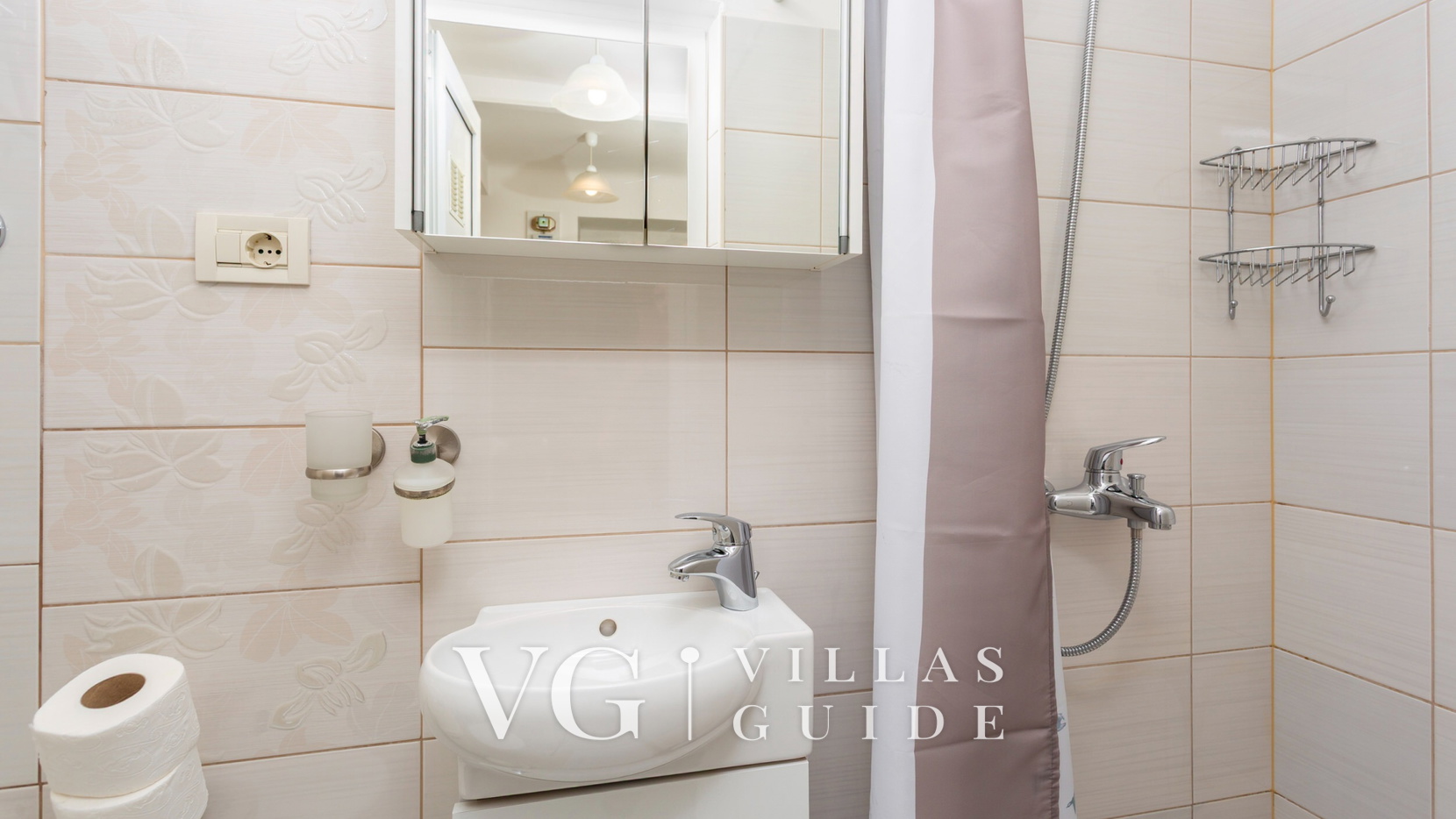 Sweet Apartment Ivana in Rijeka Bathroom