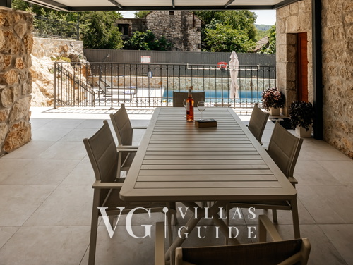 Villa Mila - Stone House & Salt-Water Pool
