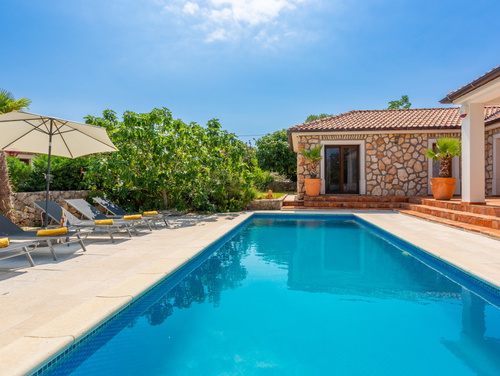 Villa Gostinjac 2 with pool&pet friendly- island Krk