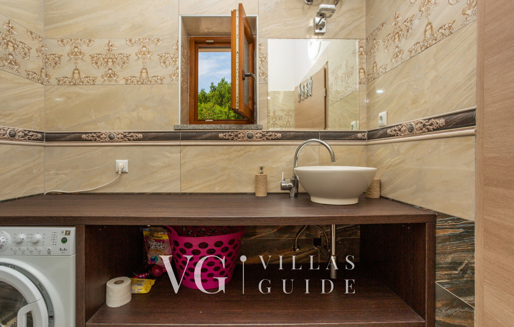 Villa Gostinjac 2 with pool&pet friendly- island Krk Bagno