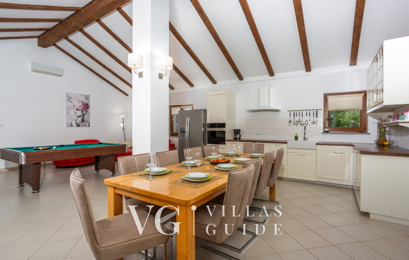 Villa Gostinjac 2 with pool&pet friendly- island Krk Kuhinja