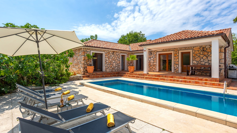 Villa Gostinjac 2 with pool&pet friendly- island Krk