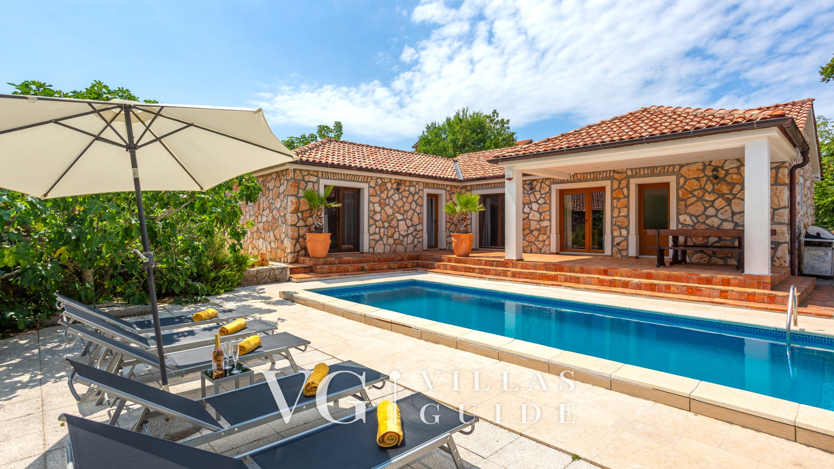 Villa Gostinjac 2 with pool&pet friendly- island Krk Garten und Außenbereich