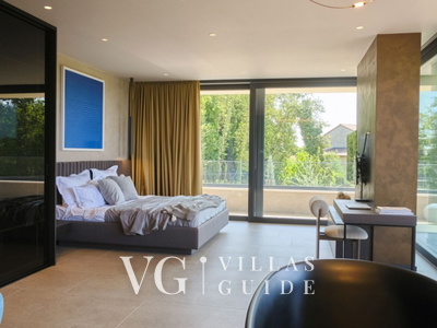 Villa Volpe Verde Bedroom