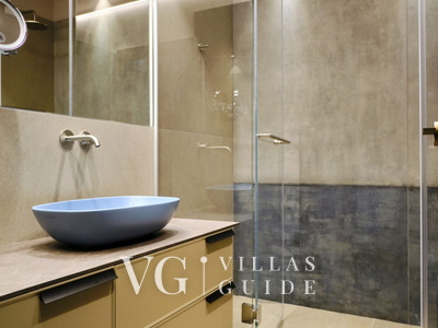 Villa Volpe Verde Bathroom