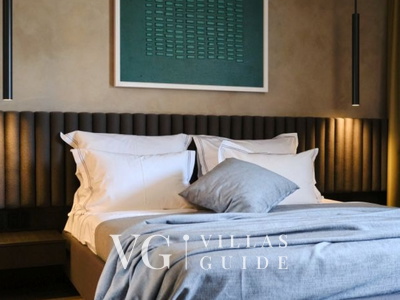 Villa Volpe Verde Bedroom