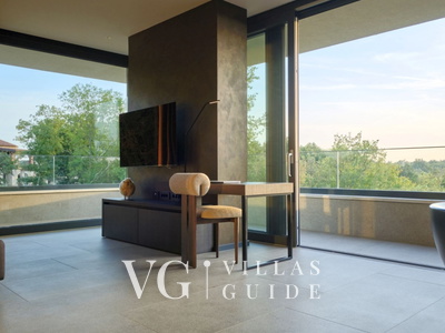 Villa Volpe Verde Bedroom