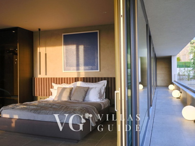 Villa Volpe Verde Bedroom