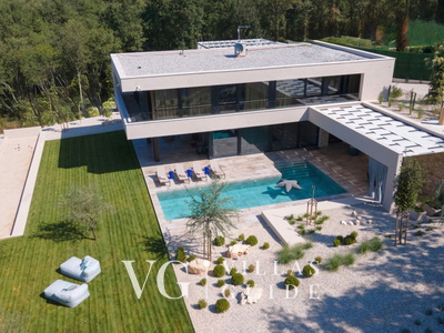 Villa Volpe Verde Garden and property exterior