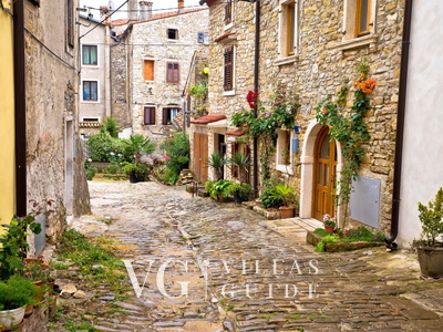 Villa Volpe Verde Microlocation