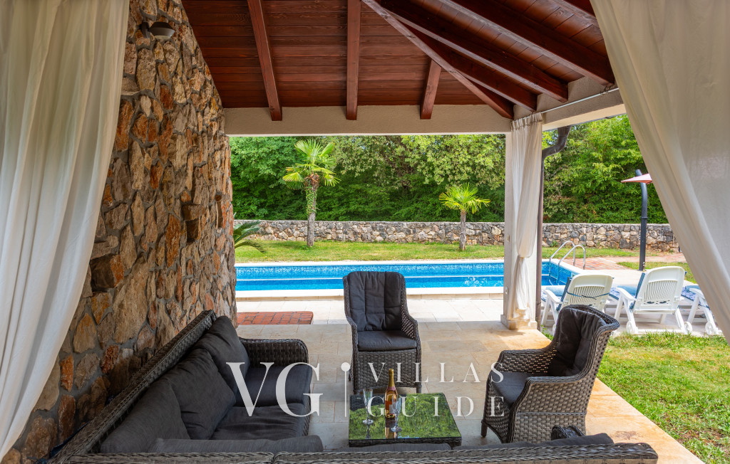 Villa Gostinjac 1 with pool&pet friendly- island Krk Garten und Außenbereich