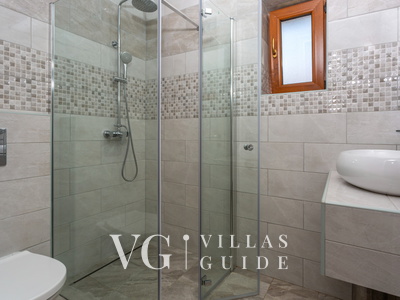 Villa Gostinjac 1 with pool&pet friendly- island Krk Badezimmer