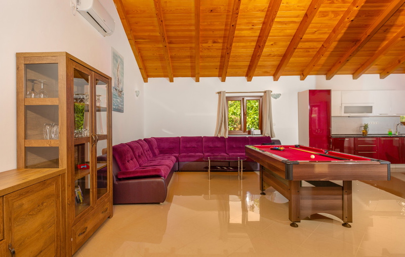 Villa Gostinjac 1 with pool&pet friendly- island Krk