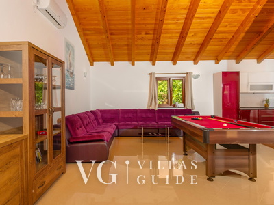Villa Gostinjac 1 with pool&pet friendly- island Krk
