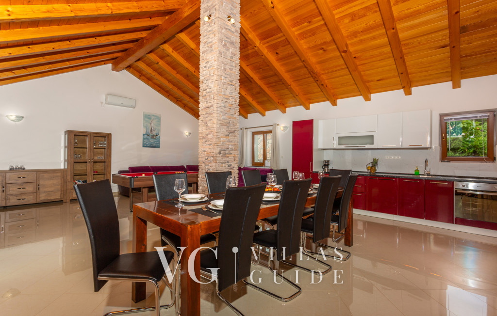 Villa Gostinjac 1 with pool&pet friendly- island Krk Küche