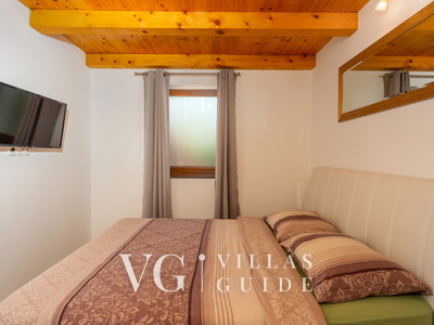 Villa Gostinjac 1 with pool&pet friendly- island Krk Schlafzimmer