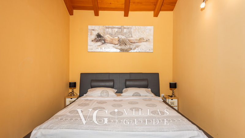 Villa Gostinjac 1 with pool&pet friendly- island Krk Spavaća soba