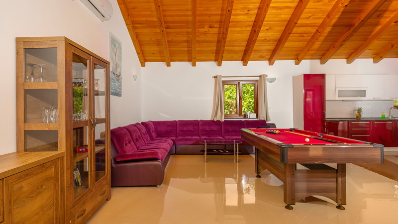 Villa Gostinjac 1 with pool&pet friendly- island Krk