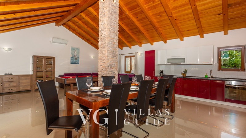 Villa Gostinjac 1 with pool&pet friendly- island Krk Kuhinja