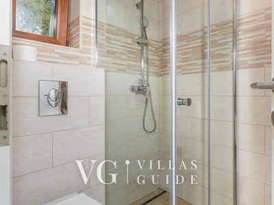 Villa Gostinjac 1 with pool&pet friendly- island Krk Kupaonica