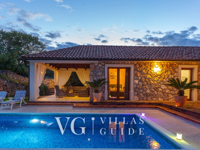 Villa Gostinjac 1 with pool&pet friendly- island Krk Bazen