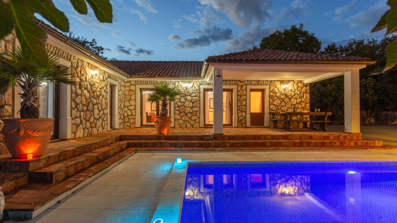 Villa Gostinjac 1 with pool&pet friendly- island Krk