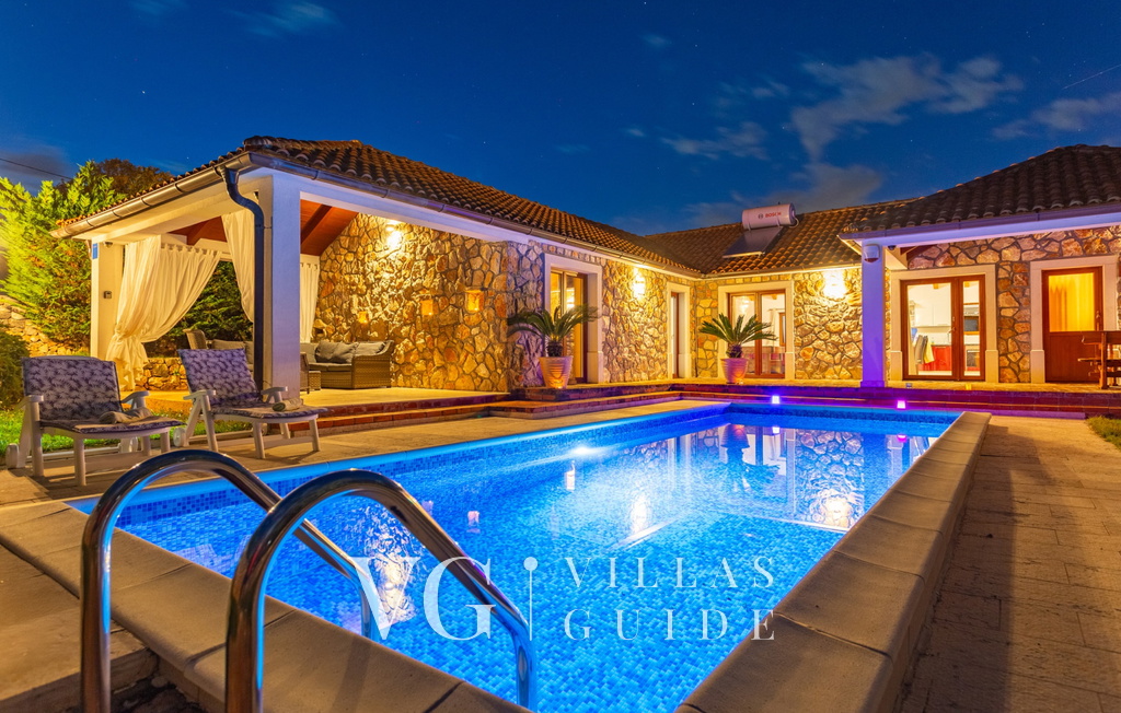 Villa Gostinjac 1 with pool&pet friendly- island Krk