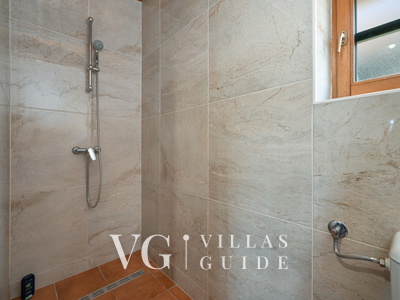 Holiday House Visoko Kupaonica