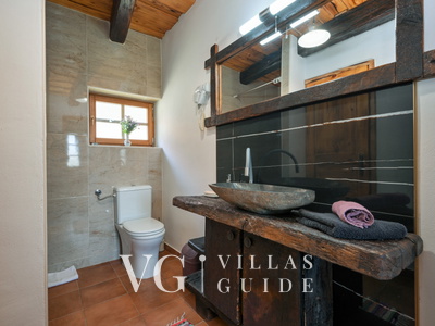 Holiday House Visoko Kupaonica