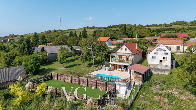 Holiday House Visoko Garten und Außenbereich
