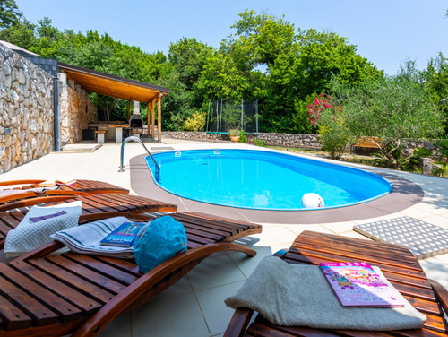 Villa Risika 1 with pool island Krk