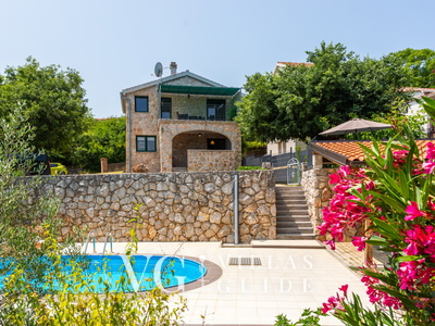 Villa Risika 1 with pool island Krk Dvorište i vanjski dio objekta